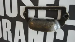 Madia a cassetti dipinta con scritte scontata del -60%^Collezione esclusiva Best