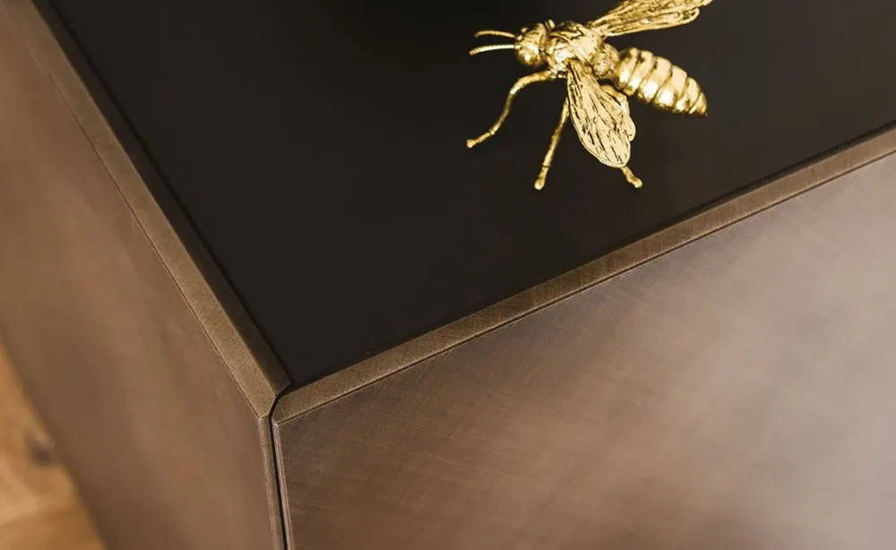 Sale Madia di in legno Arizona a prezzo riservato Madie