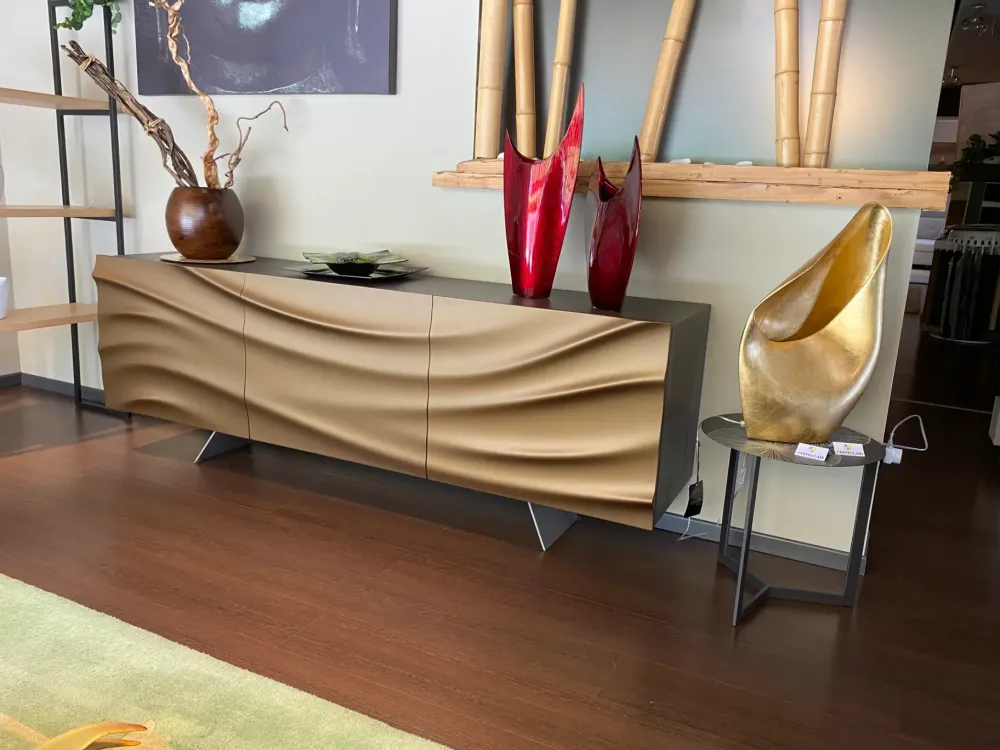 New Madia di in laccato opaco Soft a prezzo riservato Madie