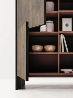 Devina Nais Madia di in legno Arbor  a prezzo riservato- Madie