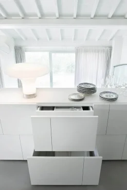 Hot Madia di in laccato opaco Ortelia a prezzo scontato Madie