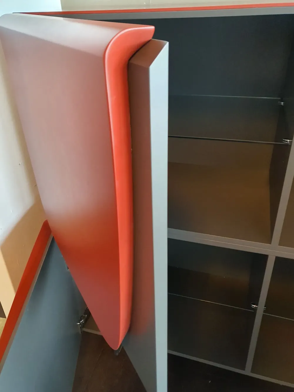 Ozzio Madia di in laccato opaco Trilogy a prezzo Outlet- Madie