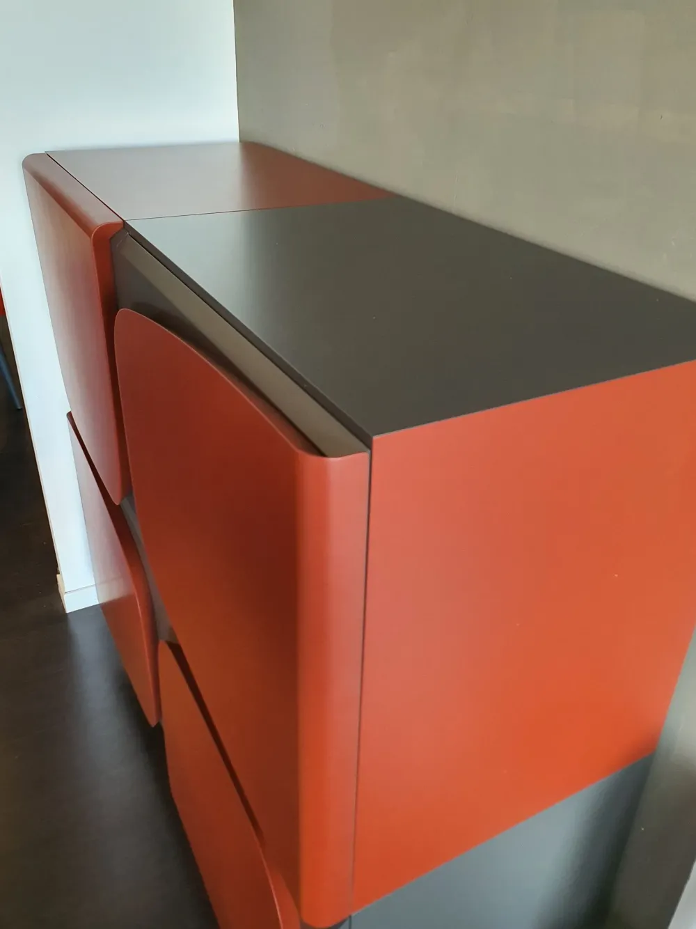 Ozzio Madia di in laccato opaco Trilogy a prezzo Outlet- Madie