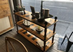 Madia di in legno Etajere grifoni a prezzo scontato Madie