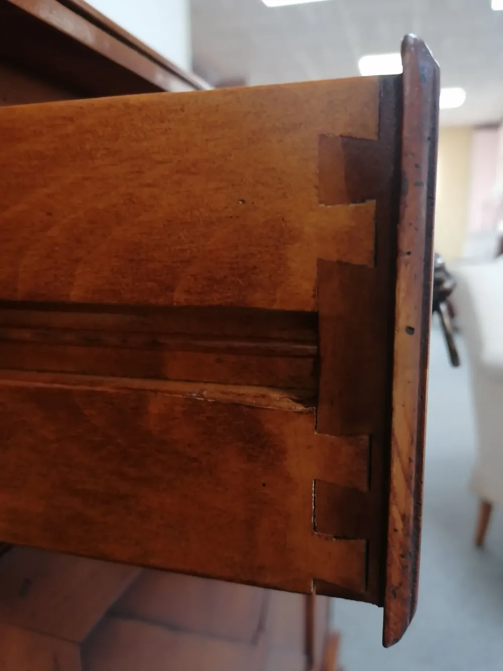 Clearance Madia in stile classico Borgogna di a prezzo scontato Madie