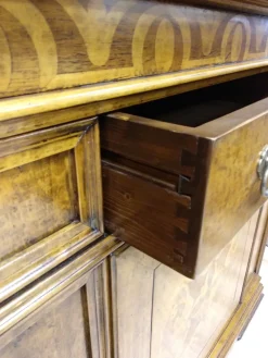 Cantiero Madia in stile classico Ca'  venier di a prezzo scontato- Madie