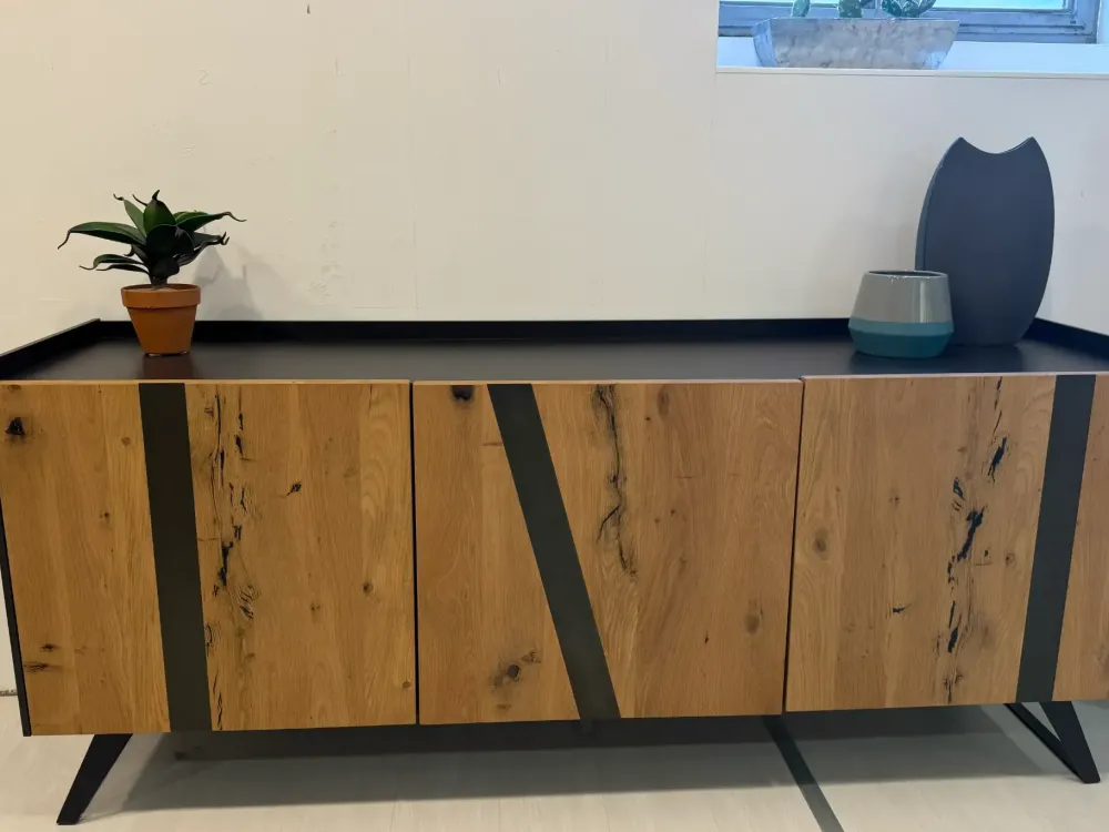 New Madia in stile design Elly di a prezzo Outlet Madie