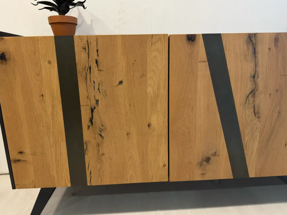 New Madia in stile design Elly di a prezzo Outlet Madie