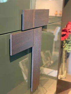 Madia in stile design Ginevra di a prezzo scontato Madie