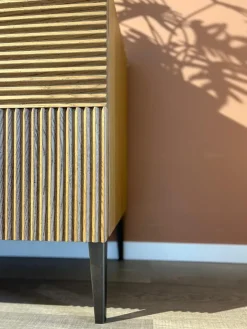 Devina Nais Madia in stile design Zero.16 di scontata- Madie