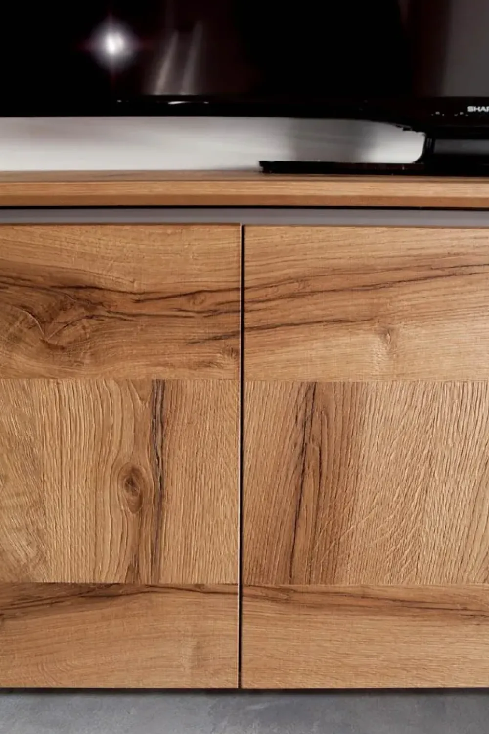 Outlet Madia in stile moderno Alizée di scontata Madie