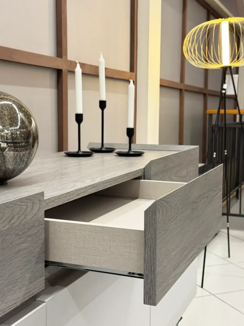 Target Point Madia in stile moderno Electa di in Offerta Outlet- Madie