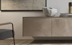 Md work Madia Legno e ante spatolate  di con forte sconto- Madie