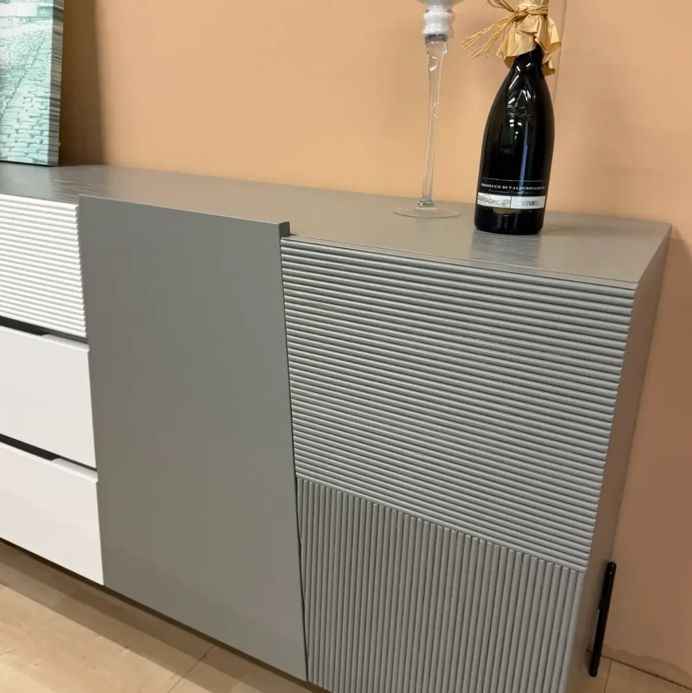 Sale Madia Logica di in stile design scontata -59% Madie