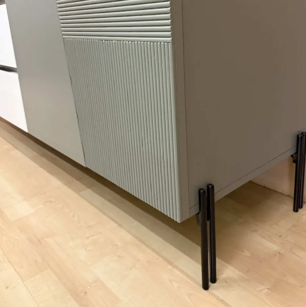 Sale Madia Logica di in stile design scontata -59% Madie