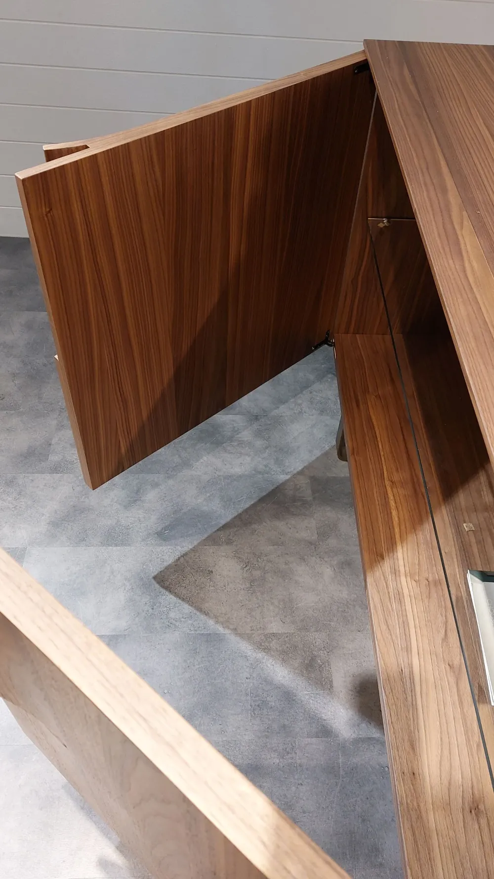 Modo10 Madia Madia book in stile design di in Offerta Outlet- Madie