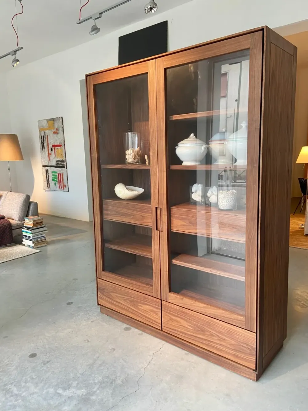 Madia Madia colonia riva1920 in stile moderno di in Offerta Outlet Madie