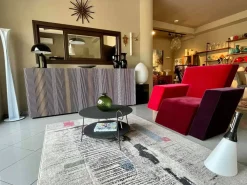 Madia Madia carlos in stile design di in Offerta Outlet^Horm Outlet