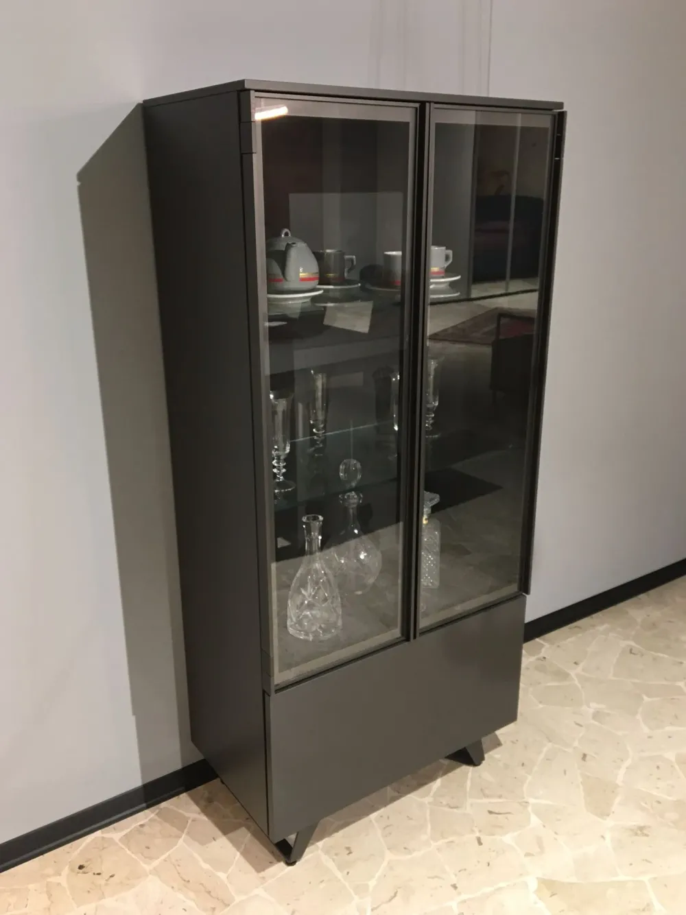 Tomasella Madia Metropolis in stile design di in Offerta Outlet- Madie