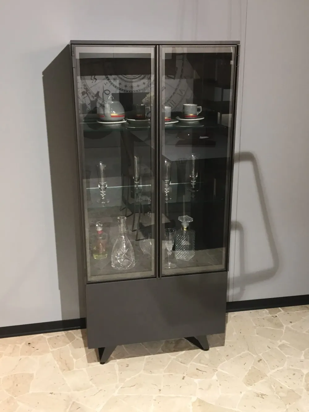 Tomasella Madia Metropolis in stile design di in Offerta Outlet- Madie