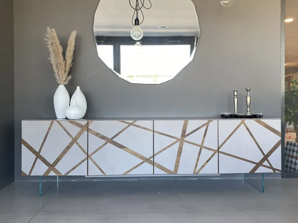 Madia modello 555 di a prezzo scontato^Voltan Clearance