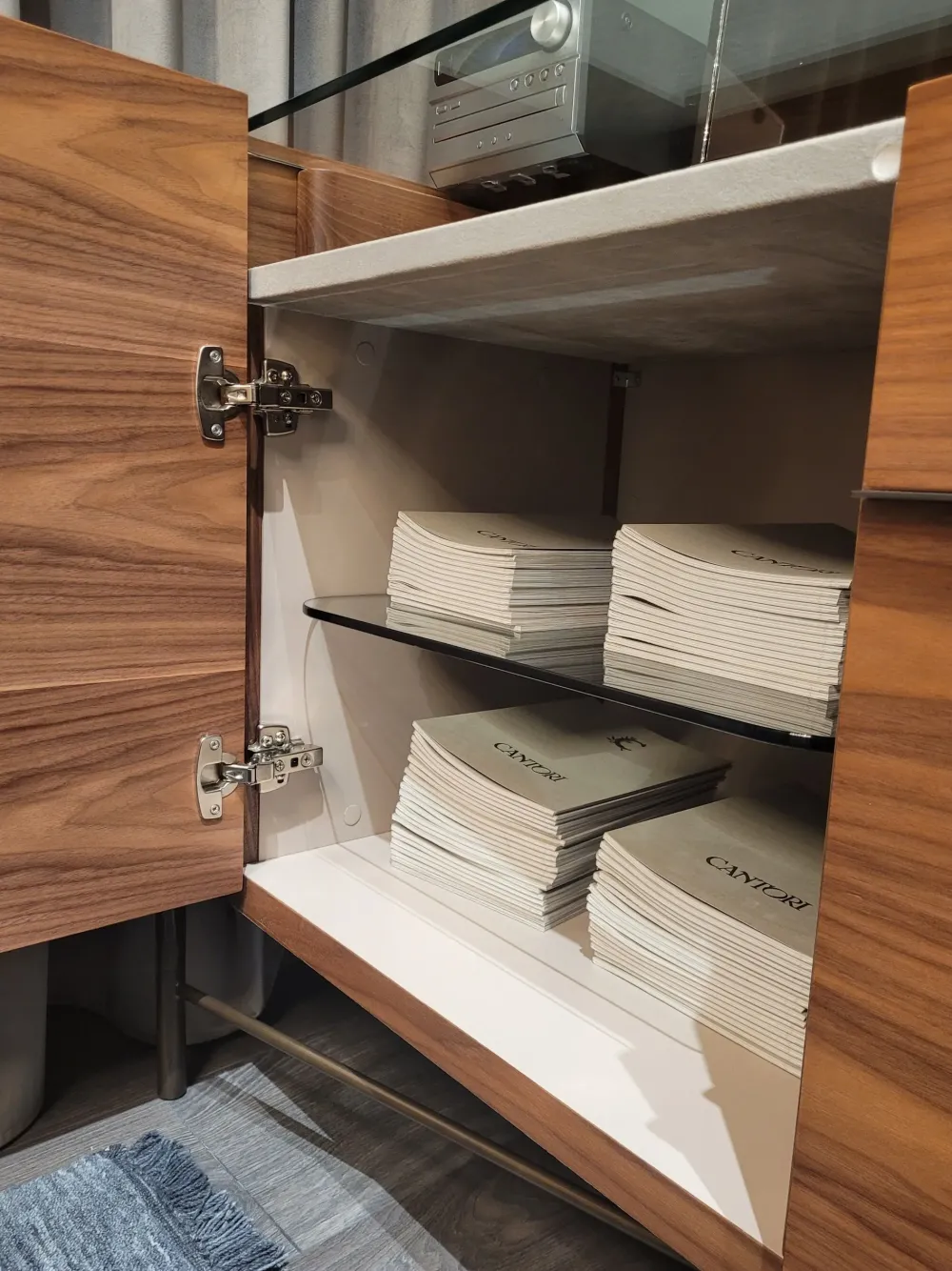 Madia modello Shanghai di in Offerta Outlet^Cantori Hot