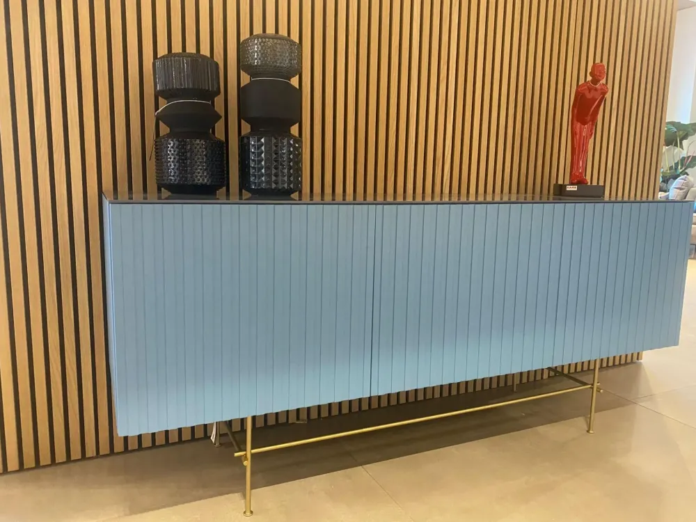 Colico Madia modello Stilt di a PREZZI OUTLET- Madie