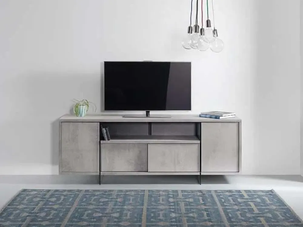 New Madia Movie in stile moderno di in Offerta Outlet Madie