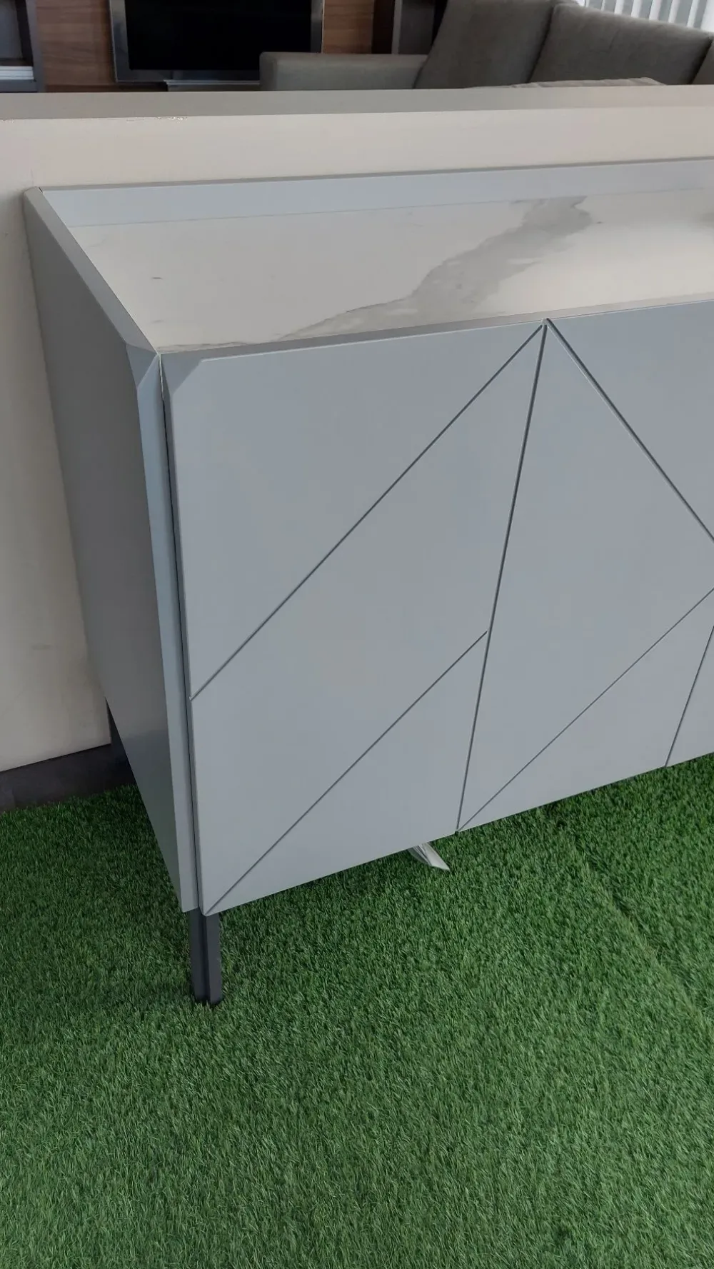 New Madia Pica di in stile moderno scontata -36% Madie