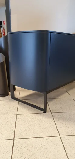 Discount Madia Sideview di a prezzi convenienti Madie