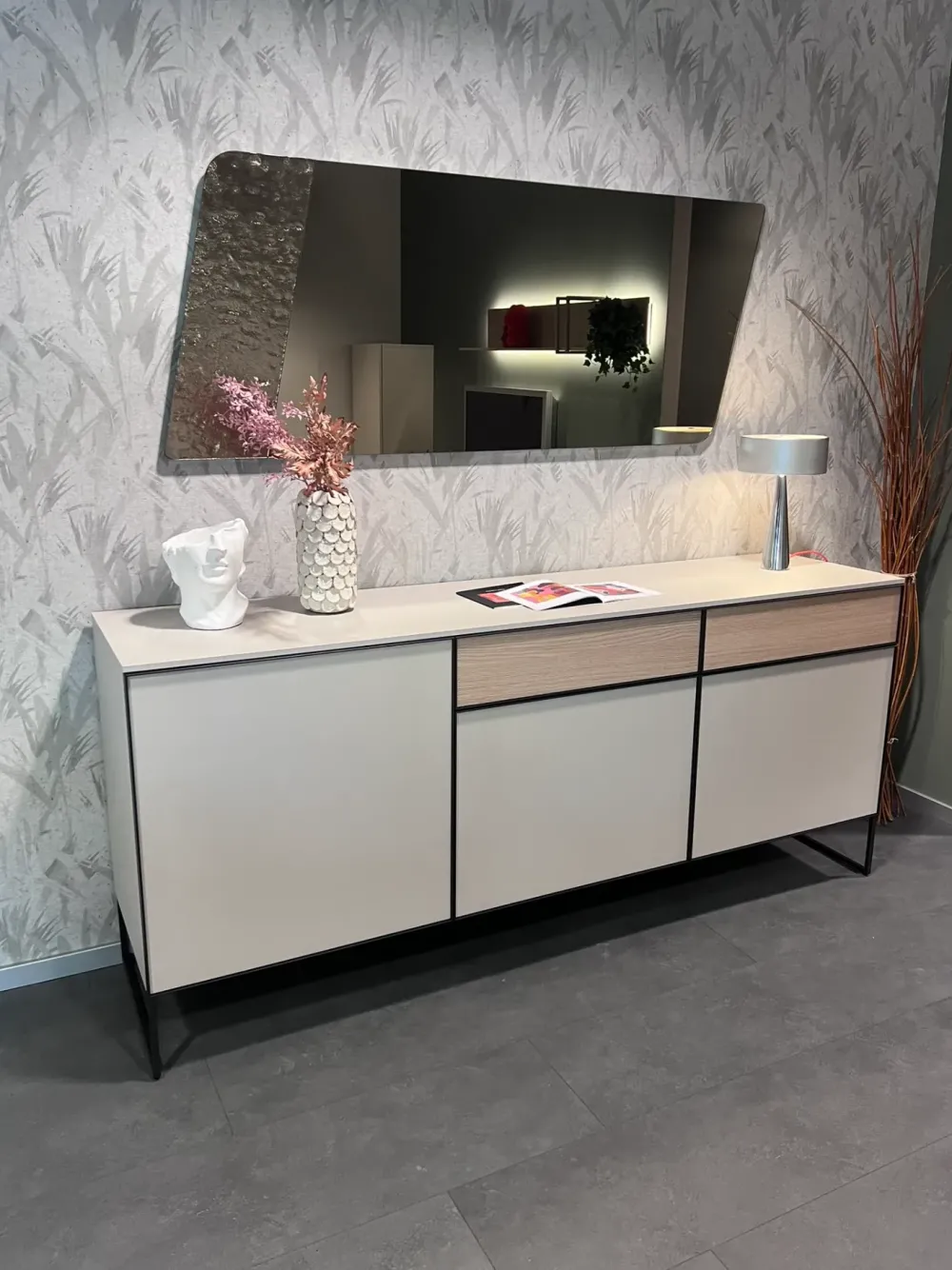 Discount Madia Vinci di in stile moderno scontata -37% Madie