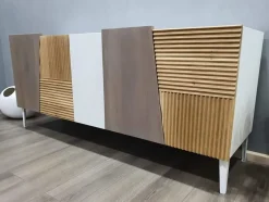 Madia Zero.16 di in stile moderno in Offerta Outlet^Devina Nais Hot