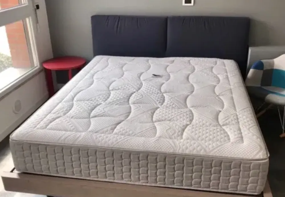 Discount Materasso Elegance molle insacchettate a prezzo scontato Materassi