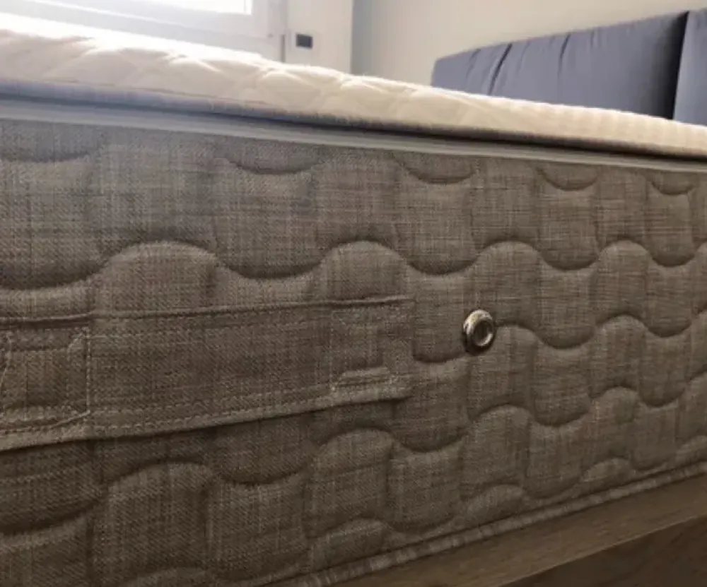 Discount Materasso Elegance molle insacchettate a prezzo scontato Materassi