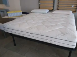 Outlet Materasso Daryl matrimoniale molle insacchettate Materassi