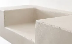 Minotti Italia Mensola Concrete in stile design scontata- Mensole