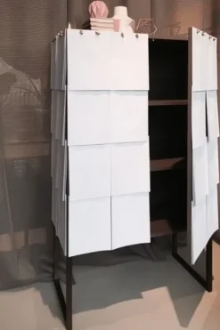 Outlet Mensola Contenitore rivestito di fogli di carta notes in stile design in offerta Mensole