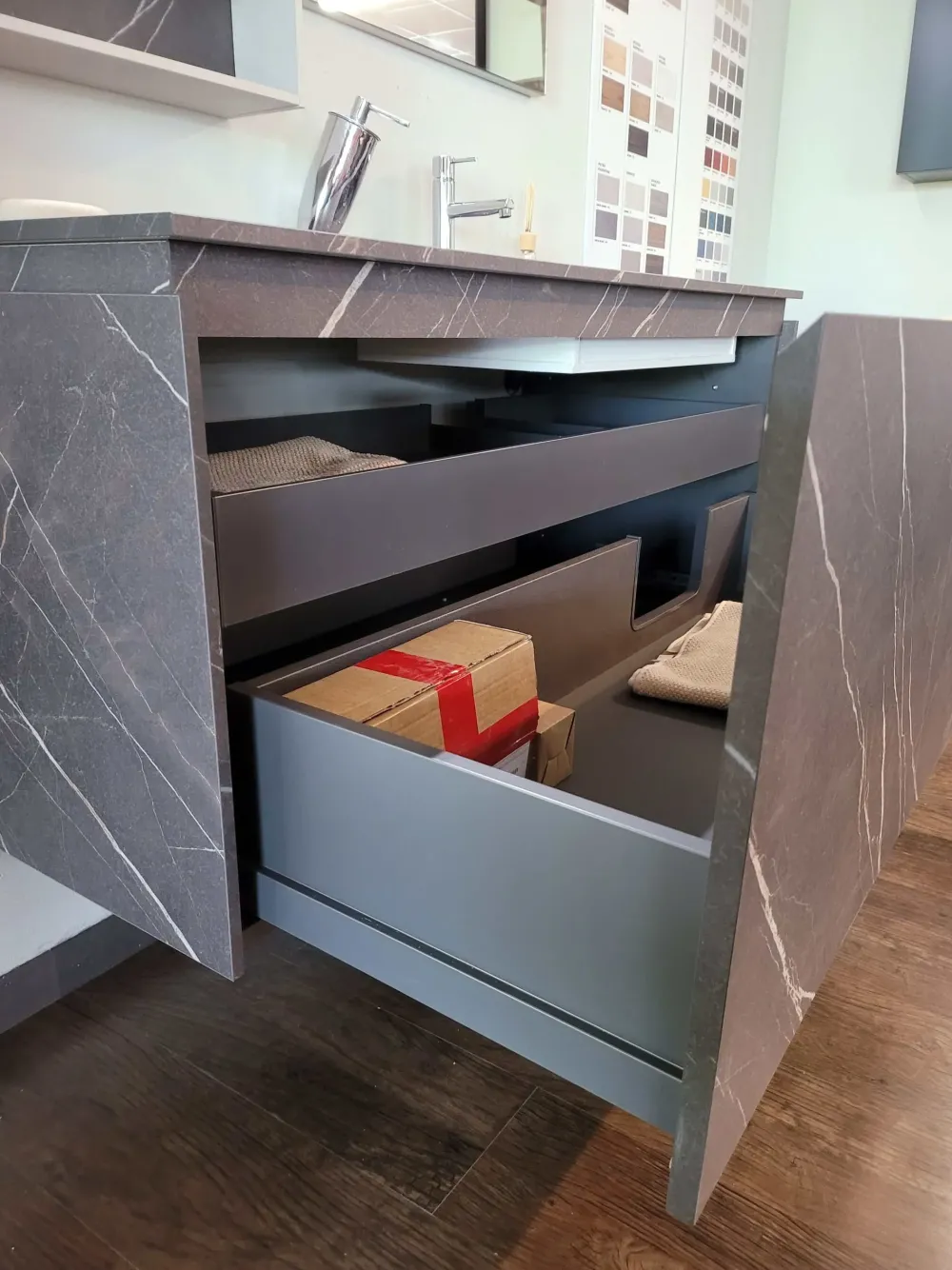 Mobile arredo bagno Sospeso Hpl m2 system in offerta^Baxar Sale