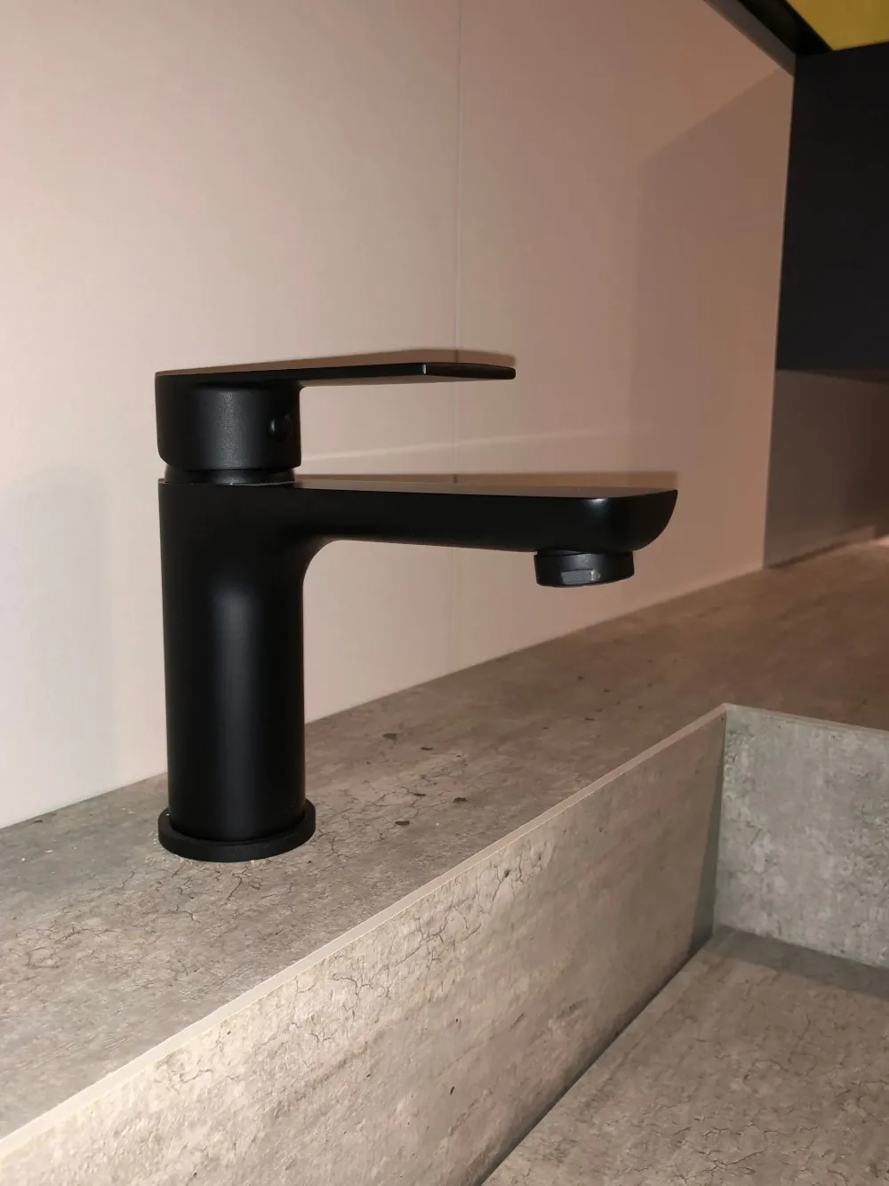 Compab Mobile bagno B-go chromatic IN OFFERTA OUTLET- Mobili Bagno Sospeso