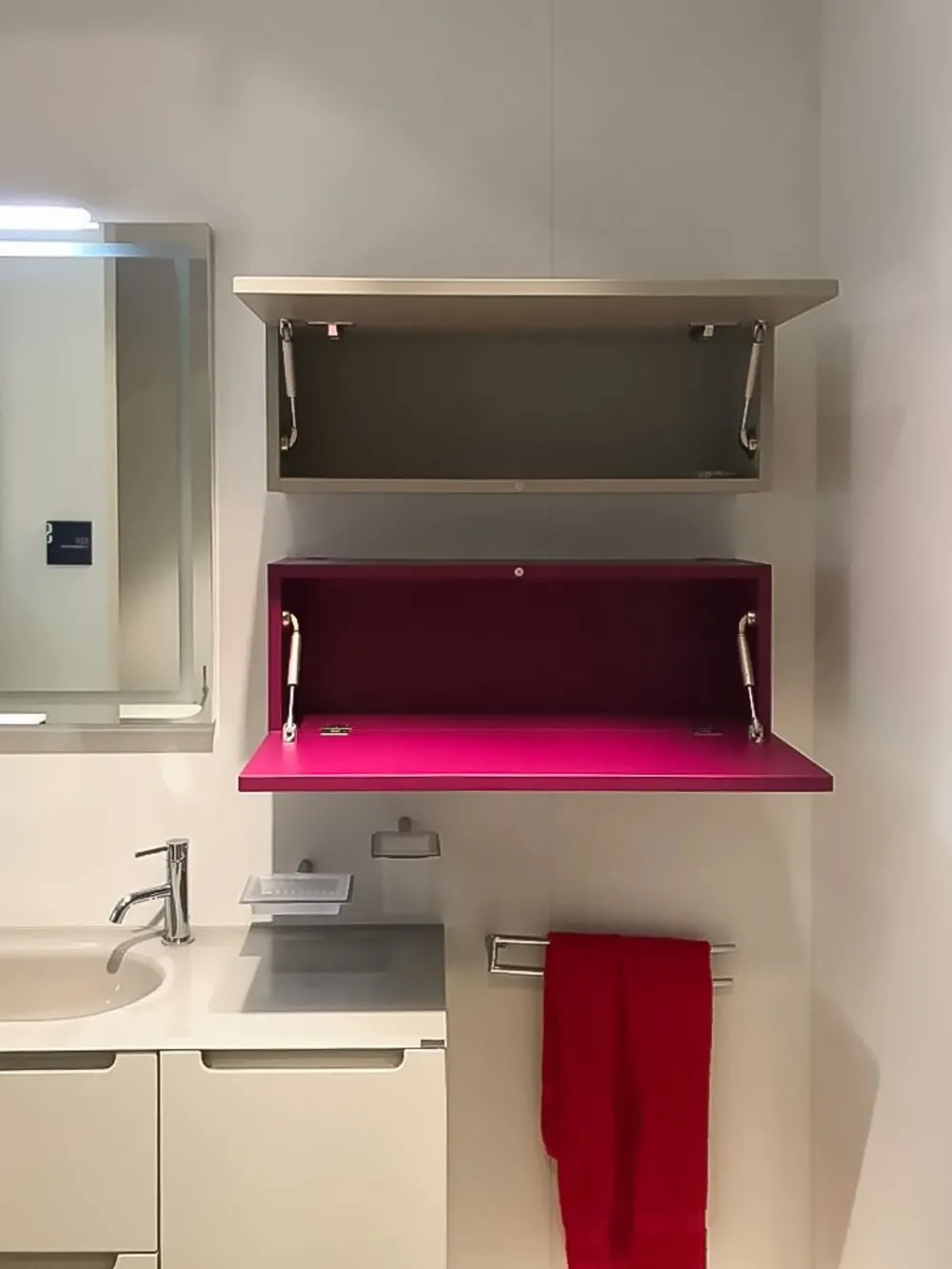 Mobile bagno Idro con uno sconto imperdibile^Scavolini Outlet