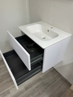 Discount Mobile bagno Sospeso Byte next 01 mobile con specchio in offerta Mobili Bagno Sospeso