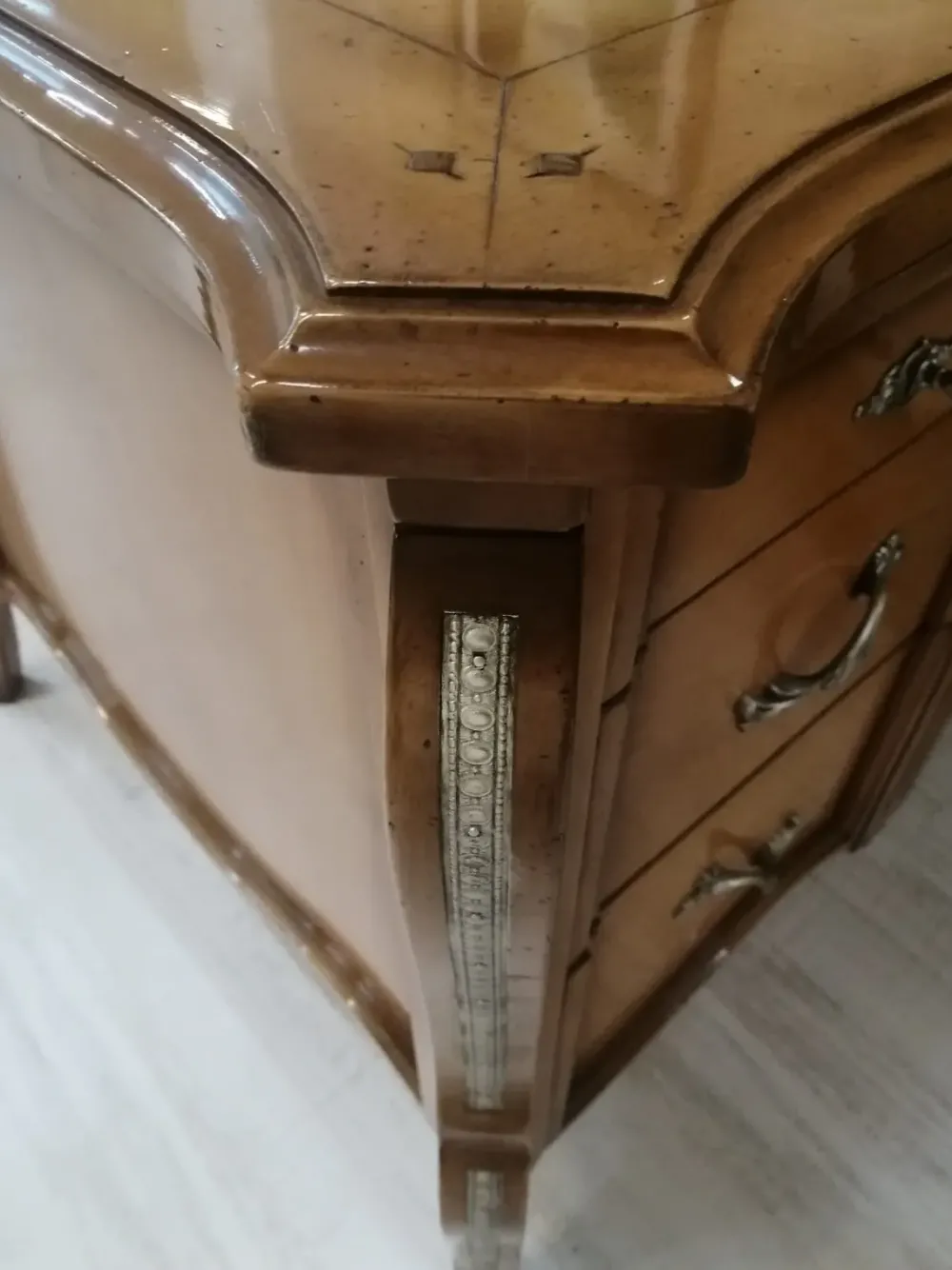 Mobile componibile in legno stile classico Studio^Bizzotto