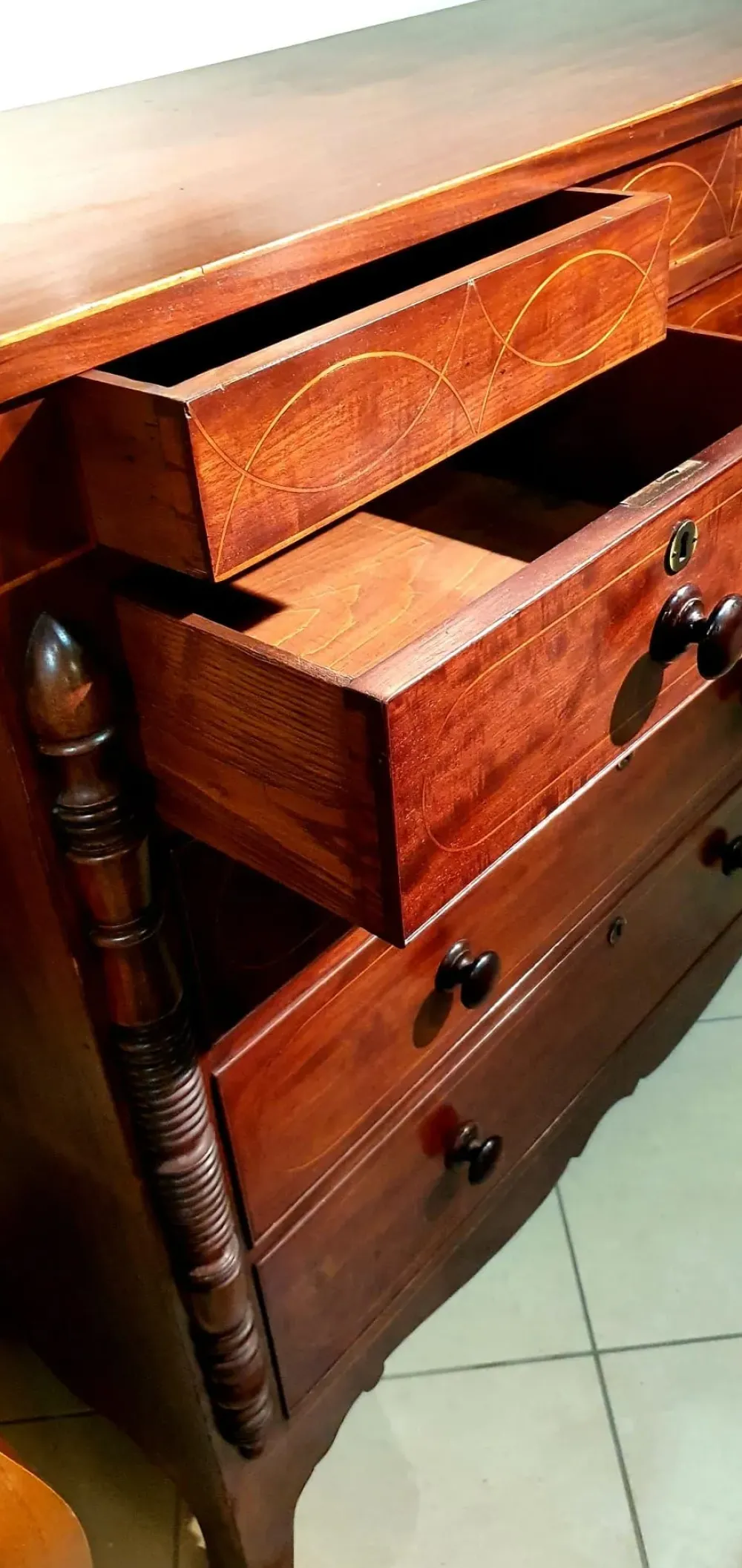 Mobile d'epoca modello Cassettone inglese a PREZZO SCONTATO^Artigianale Hot