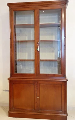 Outlet Mobile di Antiquariato in stile neoclassico con uno sconto del 51% Antiquariato