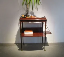 Mobile di Antiquariato in stile neoclassico con un ribasso del 50% Antiquariato