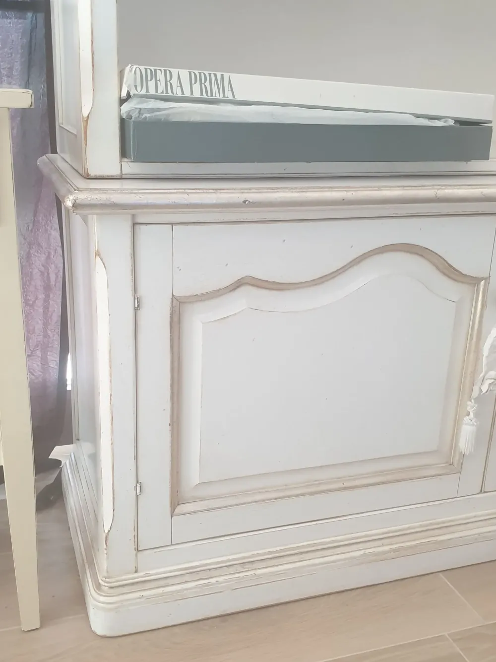 New Mobile di antiquariato Libreria lacc, argento binco IN OFFERTA OUTLET Antiquariato