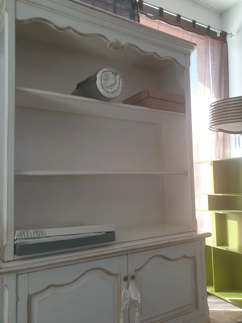 New Mobile di antiquariato Libreria lacc, argento binco IN OFFERTA OUTLET Antiquariato