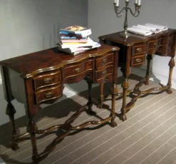 Mobile di Antiquariato Coppia consolle in legno di mogano  A PREZZO RIBASSATO^&Tradition