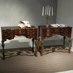 Mobile di Antiquariato Coppia consolle in legno di mogano  A PREZZO RIBASSATO^&Tradition