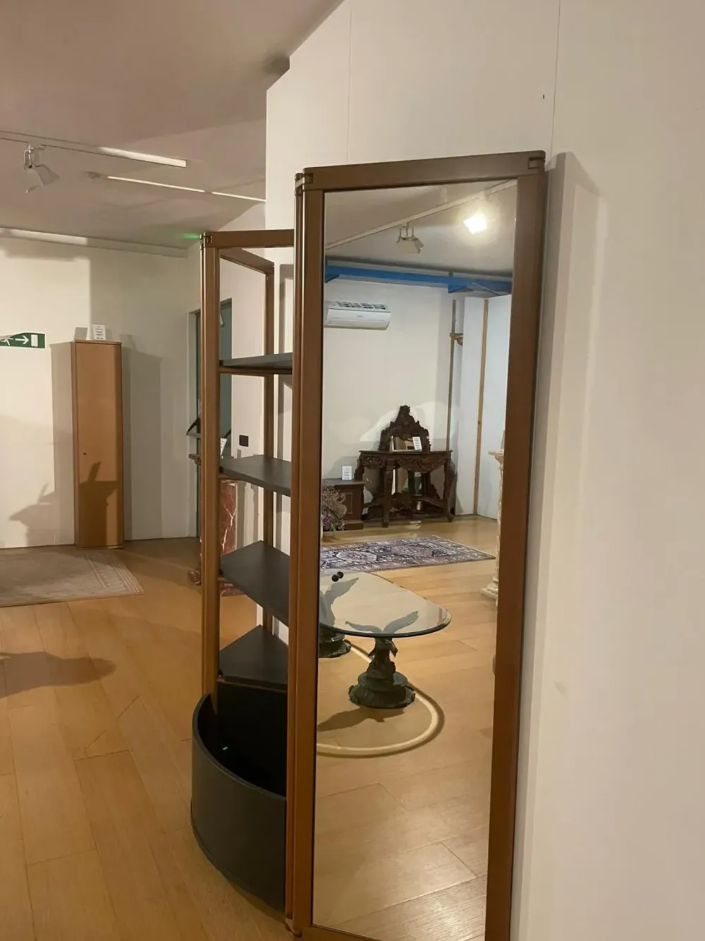 Mobile ingresso A terra modello Mobile ingresso zuffellato di^Artigianale Hot